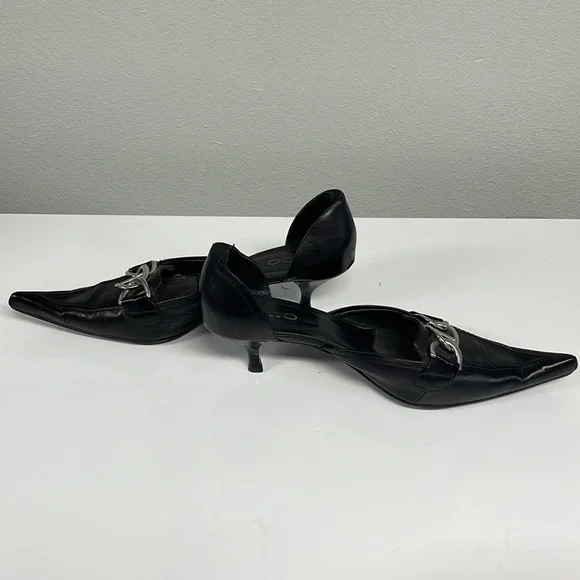 Black very pointy kitten heels - Picture 3 of 7